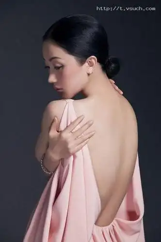 原文评论(4)转发原文(65)   来自微群   明星时尚