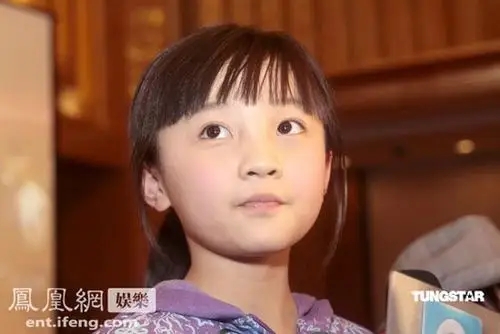 林妙可演哭戏被赞十分到位 发布会忙补家庭作业