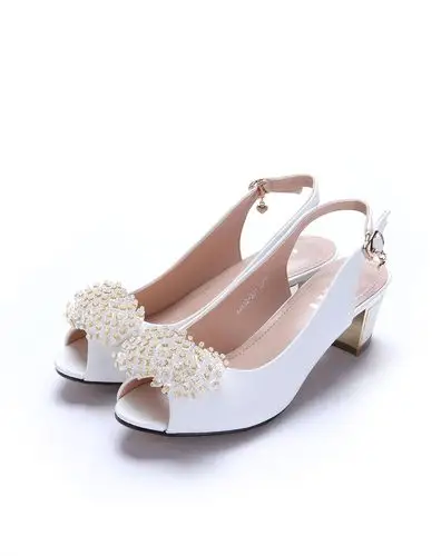 女士超纤白色凉鞋