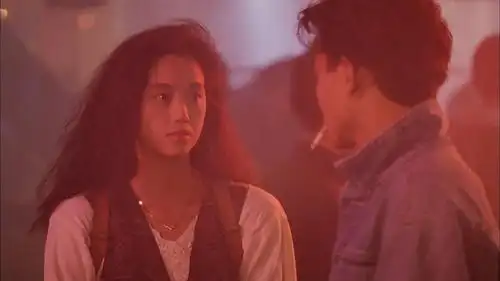 1990天若有情之追梦人乖乖女就这么穿赛博朋克的香港夜景吴倩莲