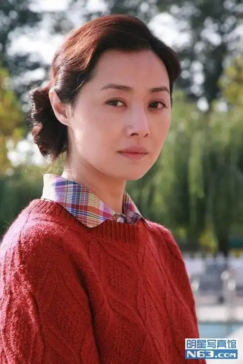 刘蓓写真图片-自制1024x1024壁纸.-明星写真馆n63.com