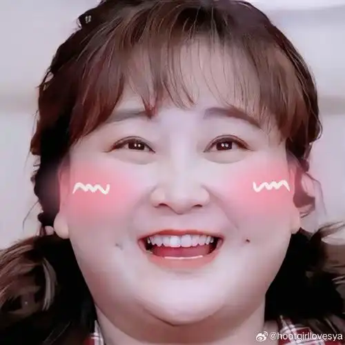 贾玲小肉玲·大头·头像素材系列热滚入坑的新粉努力进群#热辣滚烫