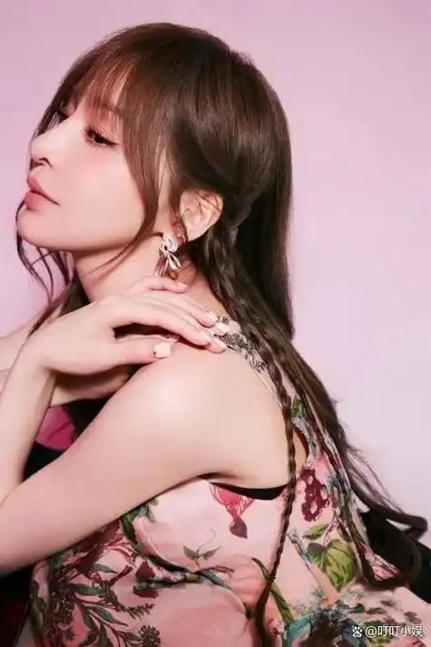 《微笑pasta》时隔多年,王心凌翻红,张栋梁披荆斩棘,有的嫁人