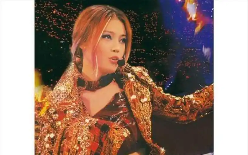 容祖儿show up!2003红馆演唱会 (1080p60/卡拉ok/内地版)