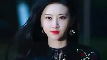 景甜公开表示是司藤救赎了曾经灰色世界的自己