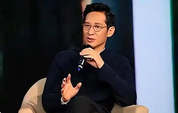 老戏骨王劲松被扎40针泼12桶冷水为何怒斥小鲜肉你不要脸