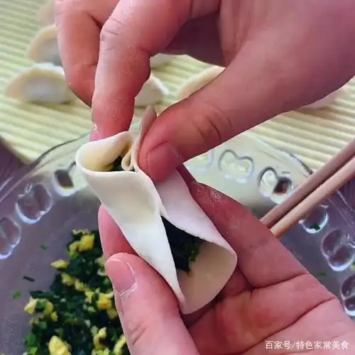 教你4种常见的包饺子的方法,怎么煮也不漏馅,简单好看又实用