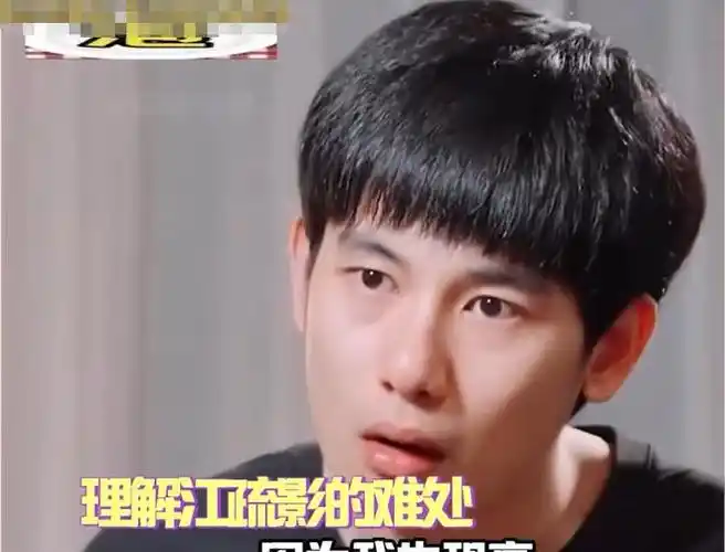 明星太癫有多惹人厌?花少这一天,23岁的胡先煦,给内娱上了一课