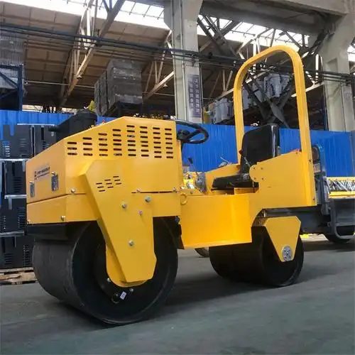 供应小型驾驶型振动碾 双轮振动压路