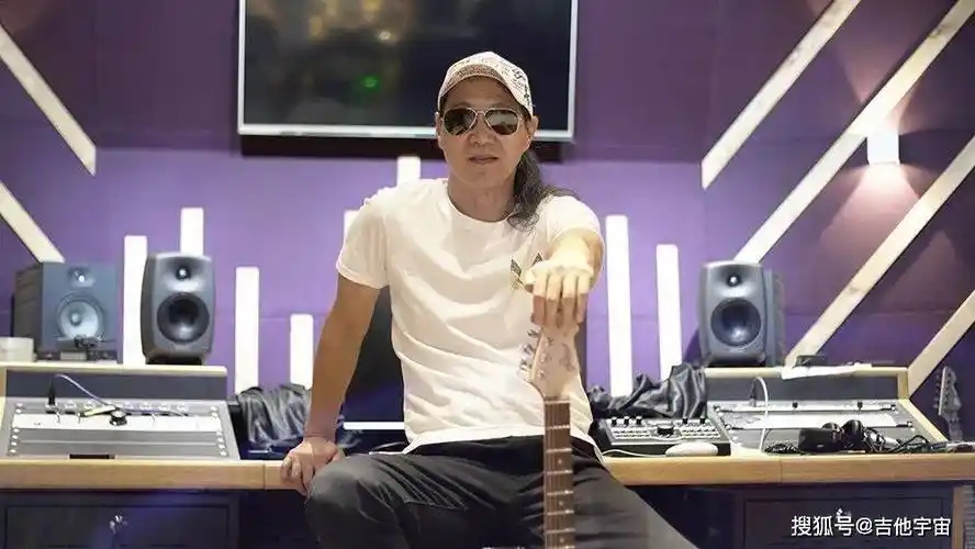 工艺,材质全部有大幅度提升:2021年guina 推出了新款电吉他历经14年