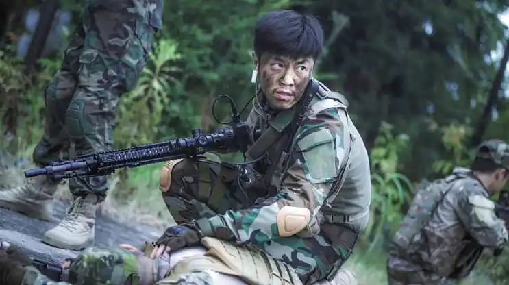 军事枪战电影势不可挡已于今日强势登陆腾讯视频独家上映