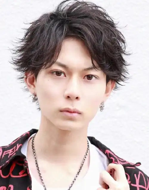 男生空气烫纹理烫 小鲜肉既视感烫发_男生烫发 - 美发站