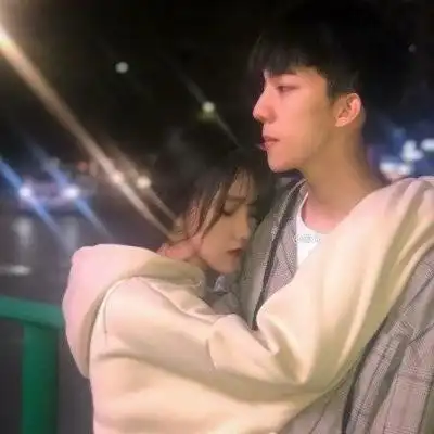 2019元宵节微信情侣头像幸福好看 最新情侣微信头像一对两张