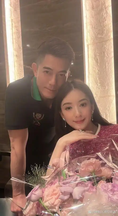 郭富城高调表白为老婆方媛庆生一家四口合照曝光