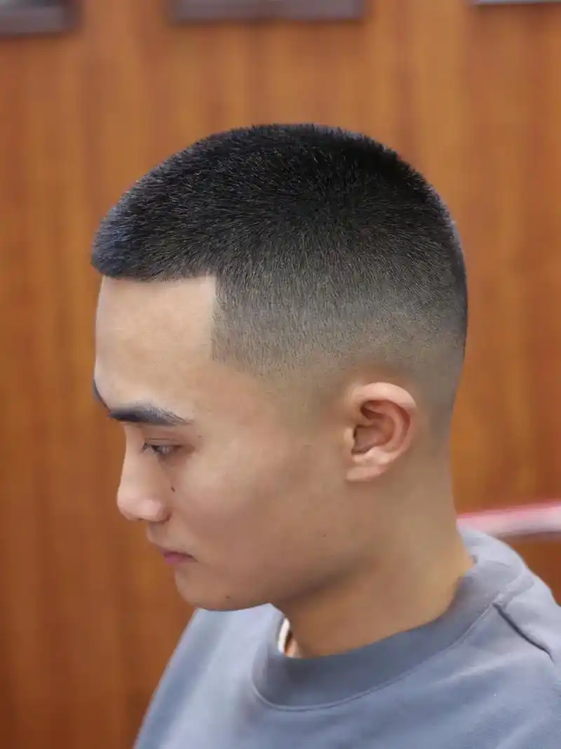 最后一张寸头yyds#抖音图文来了 #男士发型 #寸头 #陈 - 抖音