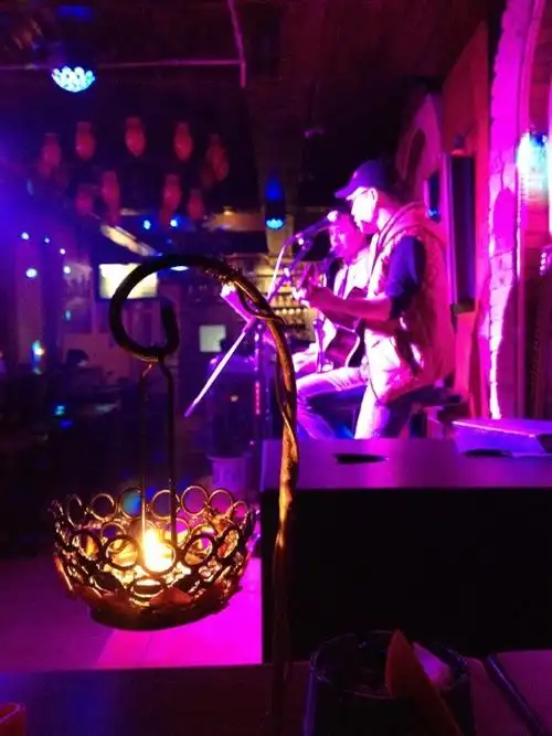 求几张酒吧照片装逼用