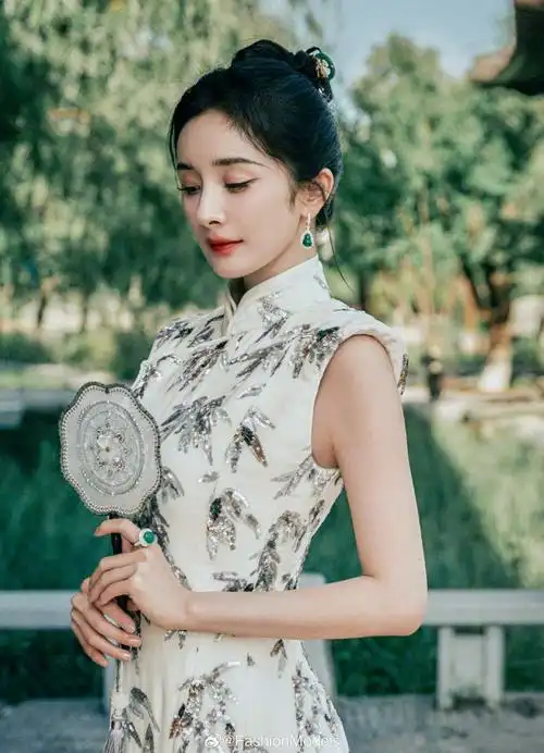 杨幂旗袍 古韵美人##新中式穿搭大赛