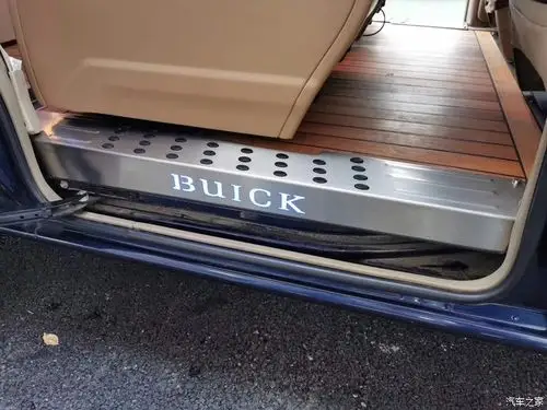 别克gl824老陆尊改装升级案例