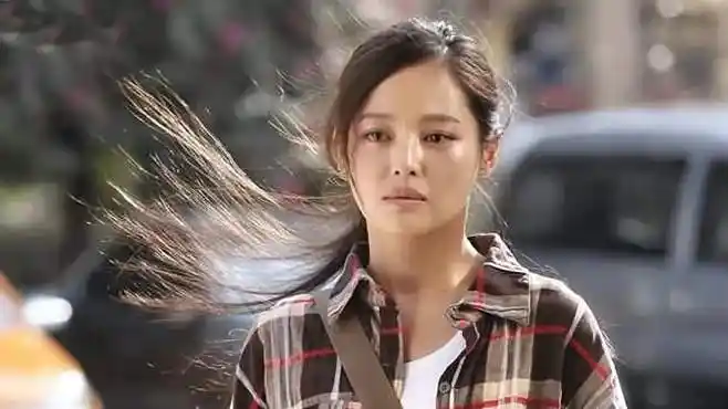 夏明月:电视剧《拥抱星星的月亮》中的女主角-影视综视频-搜狐视频