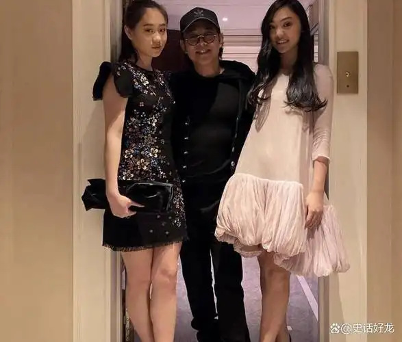 61岁李连杰交代后事,宣布20亿遗产继承人,四个女儿同父不同命?