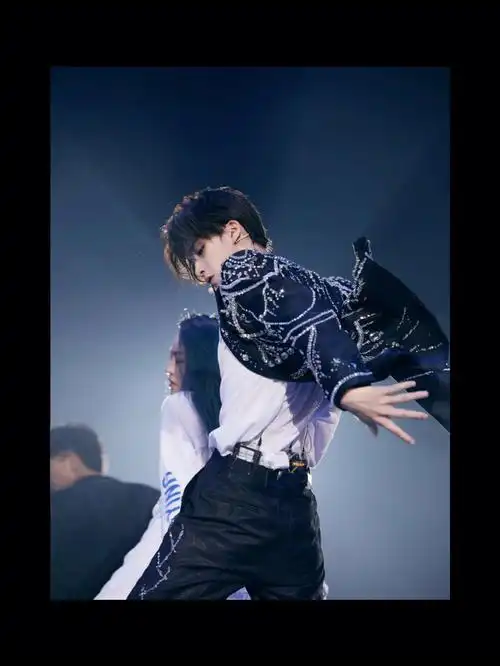 满满的安全感7315#向全世界安利朱正廷  #zzt-朱正廷