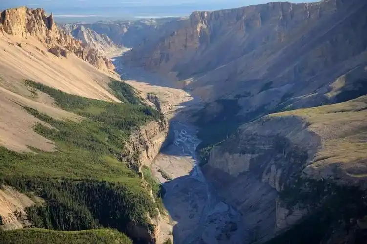 6大人间仙境都隐藏在加拿大西北地区等你探寻