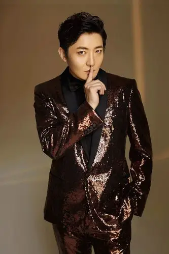 一个霸屏也"面目分明"的演员是这样炼成的…郭京飞亲测有效