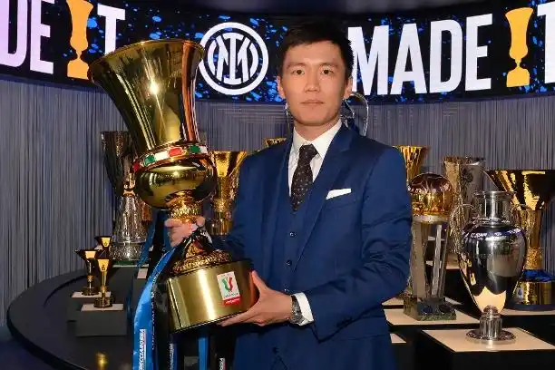 俱乐部创造了营收新高,老板张康阳更是拍胸脯保证将带领国米走向一个