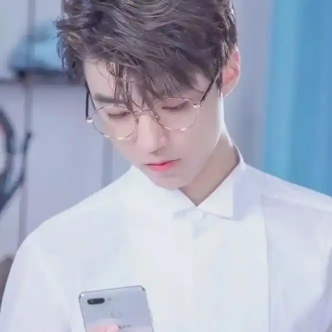 王俊凯头像第一弹(中) #王俊凯让人心动的n个瞬间 #王俊凯 - 抖音