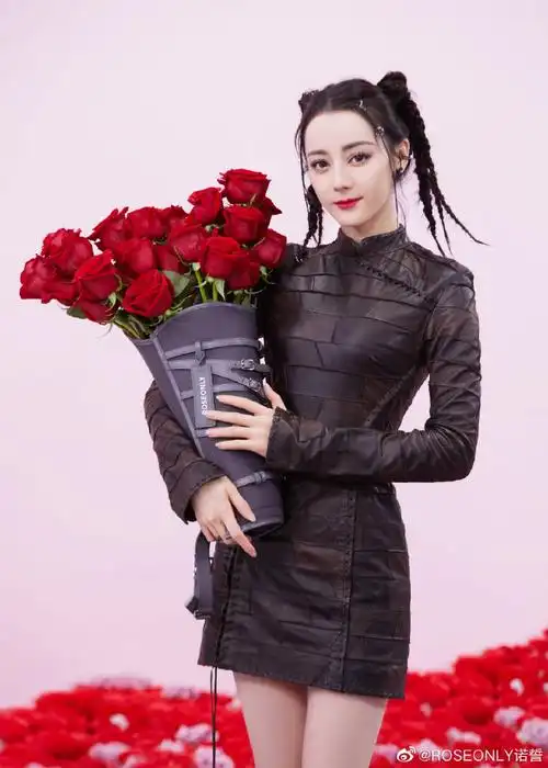 迪丽热巴利剑玫瑰##迪丽热巴邓妍