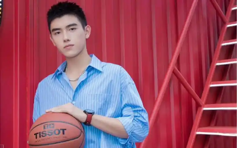 【陈飞宇篮球少年】8.