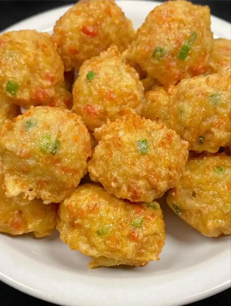 金针菇炸丸子外酥里嫩,咬一口鲜香味美91.