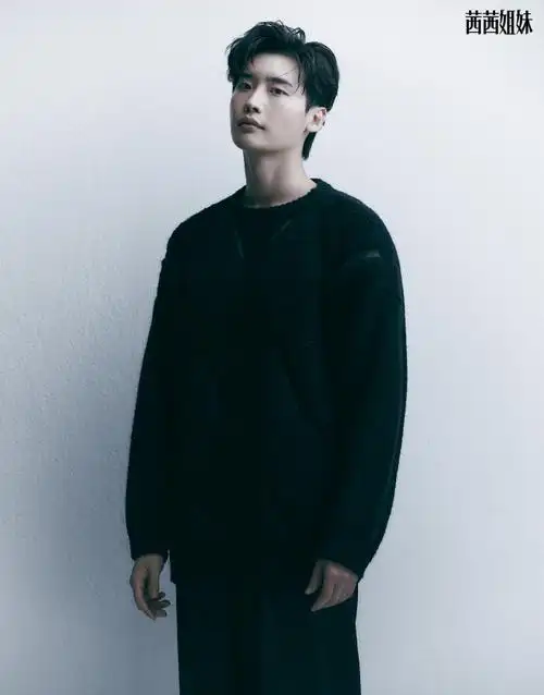 ceci star##茜茜姐妹2021年11月刊##李钟硕初秋冷调大片