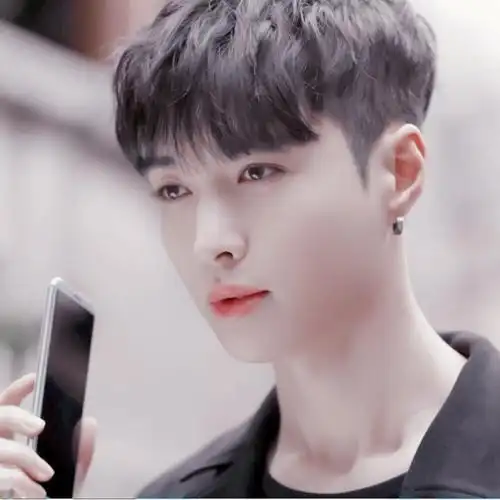 张艺兴庄睿头像二转注明dt兮涵