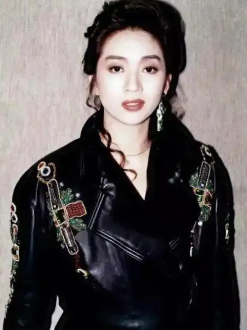 拽姐梅艳芳姐姐好拽我好爱