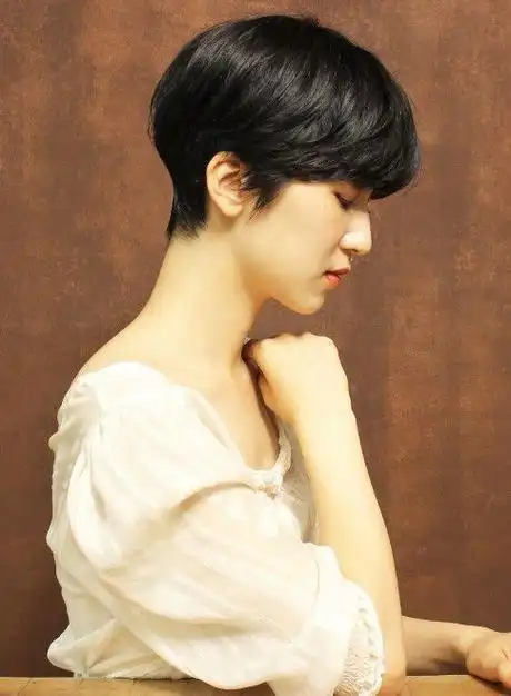 这四种方法很不错,很值得大家借鉴|短发|直发|烫发|纹理烫|波波头