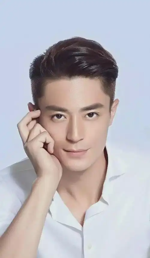 娱乐圈中五位眼睛最好看的男明星,个顶个的抢眼_网易订阅