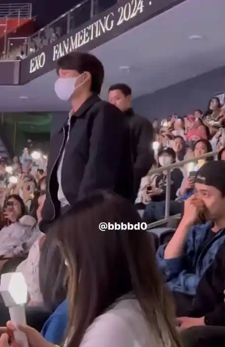 吴世勋看金钟仁cha初雪的反应##吴世勋i人反应一览##exo见面会