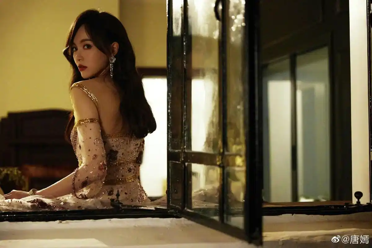 唐嫣 #时尚芭莎年度派对 啊啊啊啊啊啊啊糖糖今晚美疯0117 - 抖