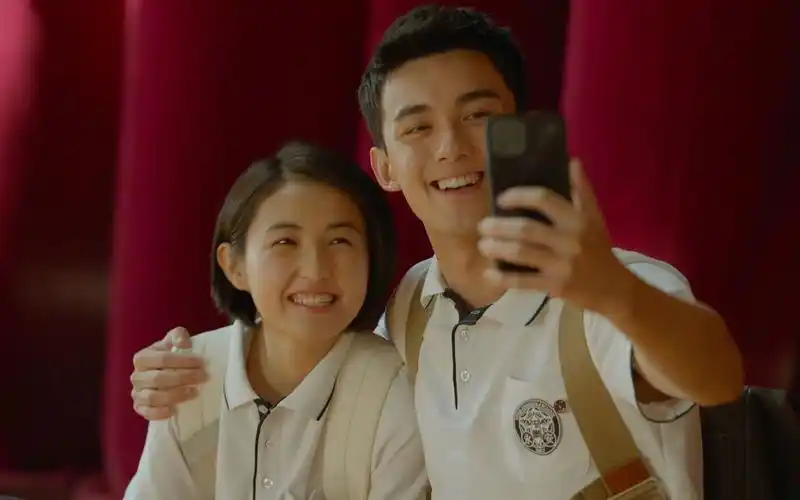 高甜预警!张子枫 x 吴磊奉旨恋爱,青春校园《盛夏未来》曝全新预告