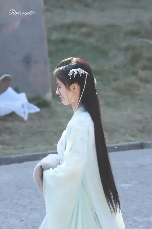 鞠婧祎/如意芳霏