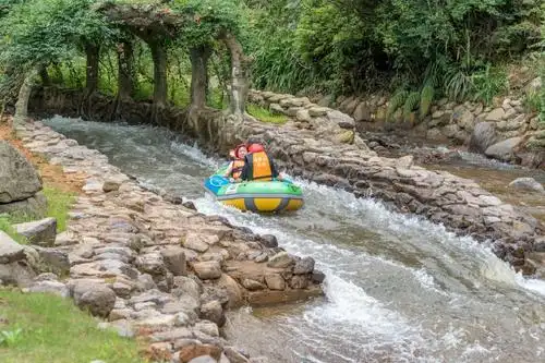 江西圣井山全球首创4d漂流