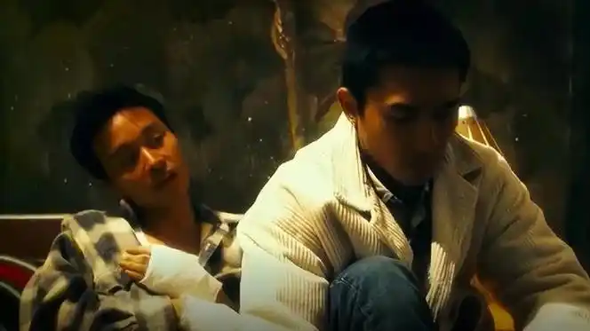 《春光乍泄》:开机后,张国荣和梁朝伟才发现王家卫是个大骗子|张国荣