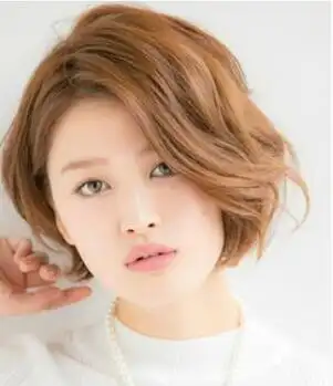 轻熟女职场女性适合的偏分气质短发发型_发型造型_宝妈时尚生活网
