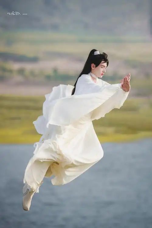 天官赐福 翟潇闻 张凌越