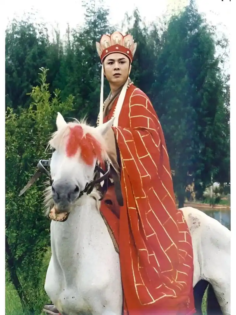 央视版《西游记》唐僧剧照③