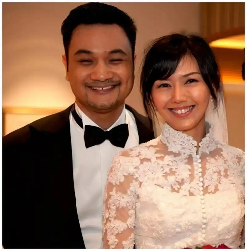 孙燕姿晒近照老公身家过亿长得一言难尽儿女双全太幸福了