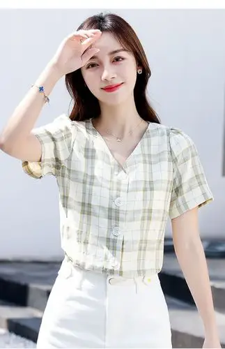 gsvt轻奢品牌女装 短袖衬衫女2021年夏装新款设计感小众夏季薄款v领