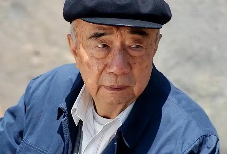 知名演员李丁去世11年后儿子早逝与妻子相伴57年的爱让人泪目