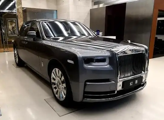 1000多万顶级豪车登场一个车标相当于你的全部家当